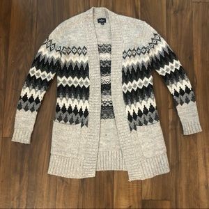 Woman’s Long Cardigan with Chevron Details - Size Small